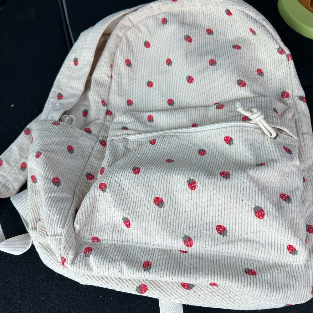 Cream‎ and Red Strawberry Women's Backpack